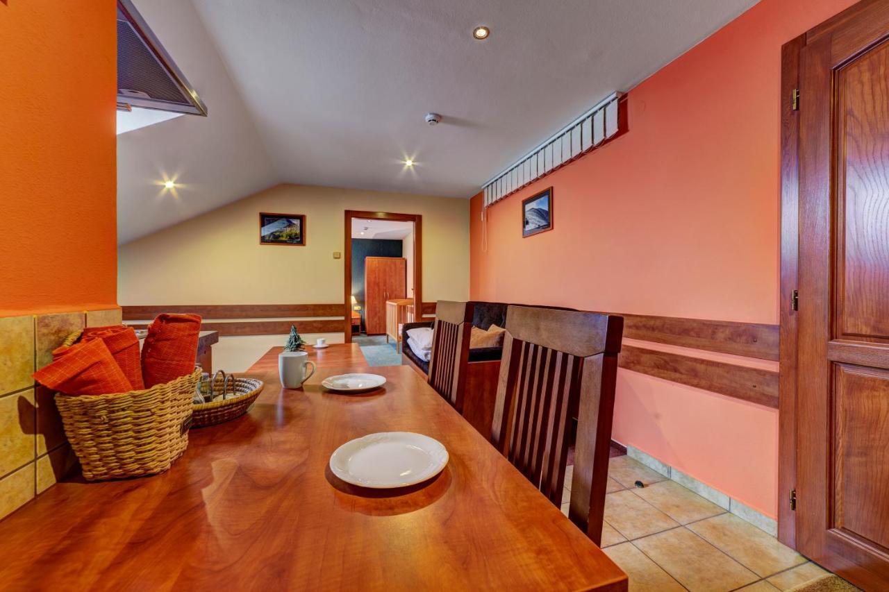 Apartmanovy Dom Slniecko Жьяр Экстерьер фото