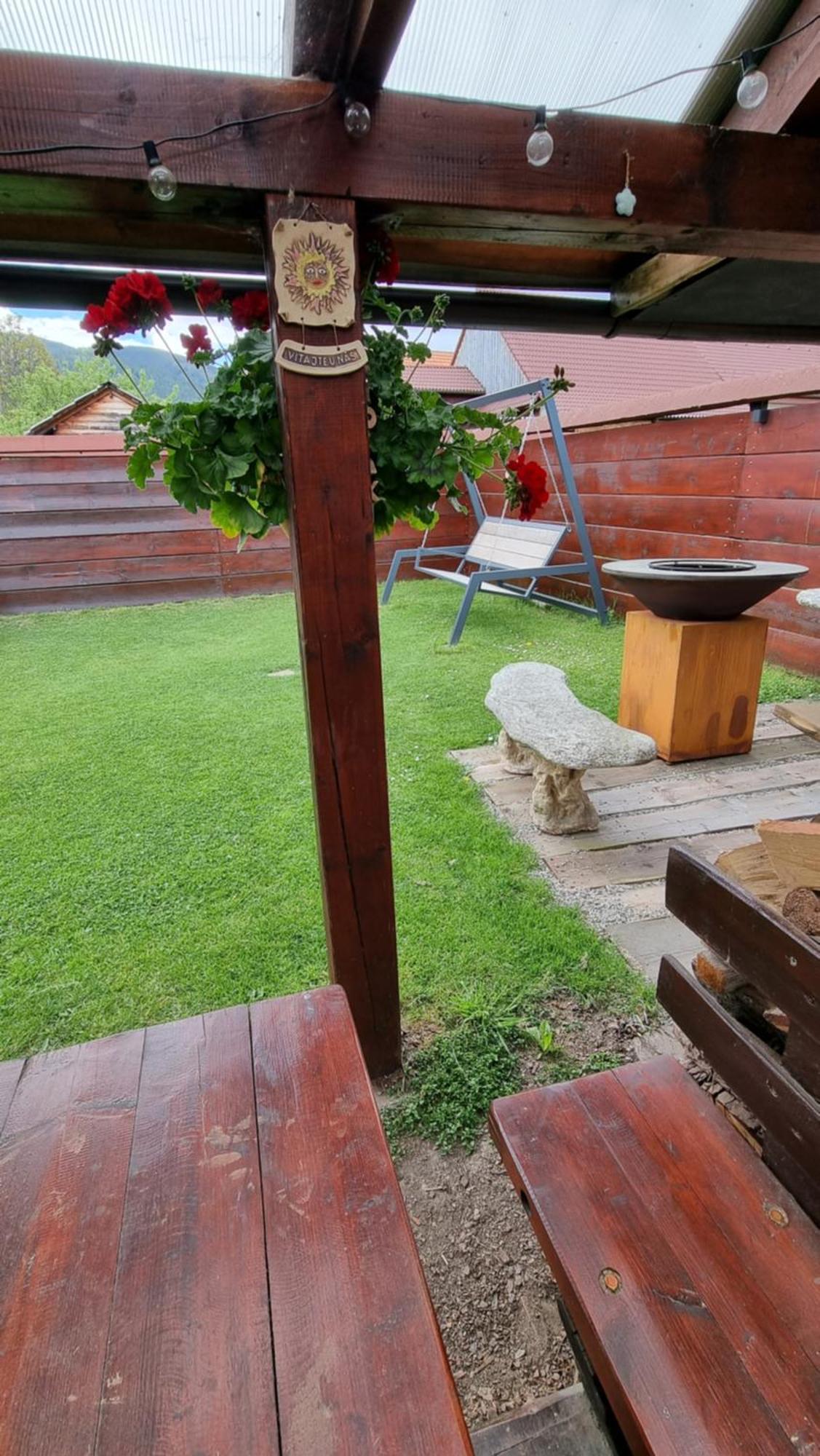 Apartmanovy Dom Slniecko Жьяр Экстерьер фото